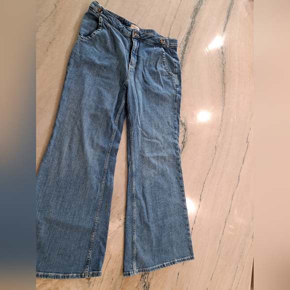 Pilcro Tower Flare Mid Rise Jeans - Picture 7 of 7